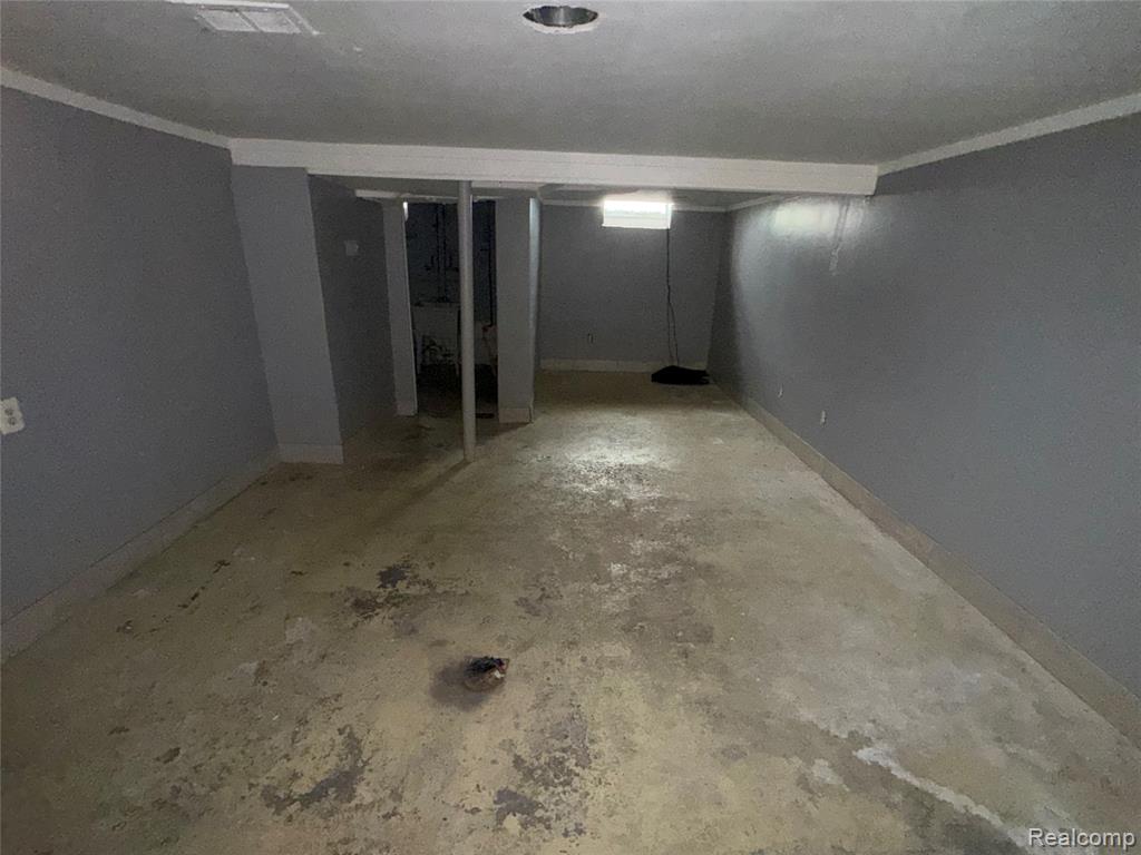6306 Schaefer Road, Dearborn, MI 48126 — Photo 17