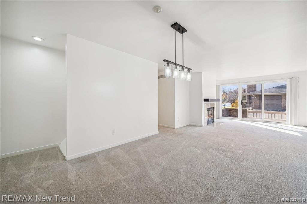 6602 MAPLE LAKES Drive, West Bloomfield, MI — Photo 13