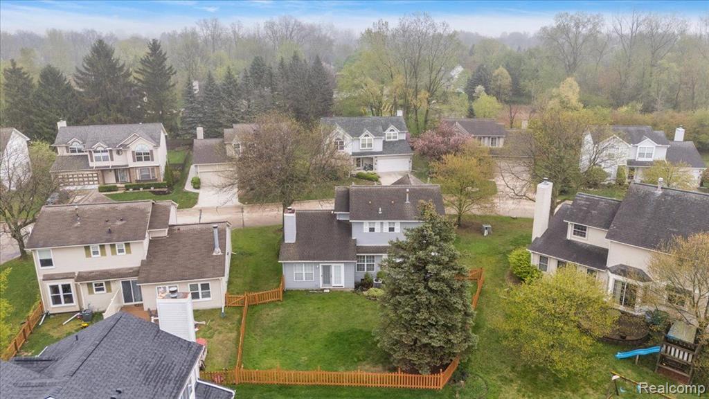 47235 SCARLET Drive S, Novi, MI — Photo 6
