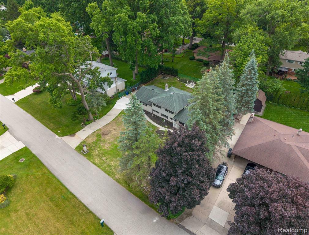 6742 Canterbury Court, Shelby Twp, MI 48316 — Photo 46