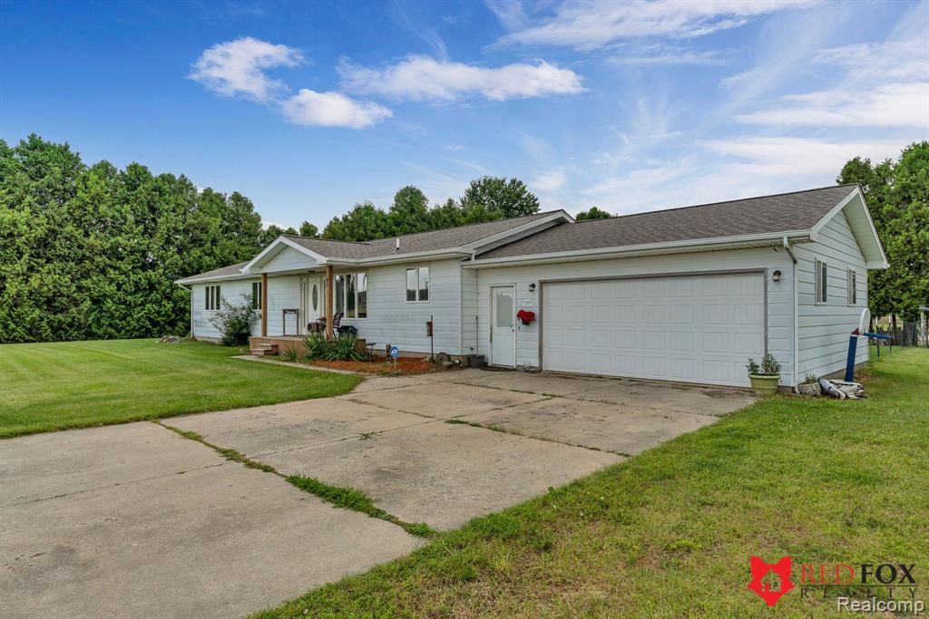 45 N GRAF Road, Caro, MI 48723 — Photo 5