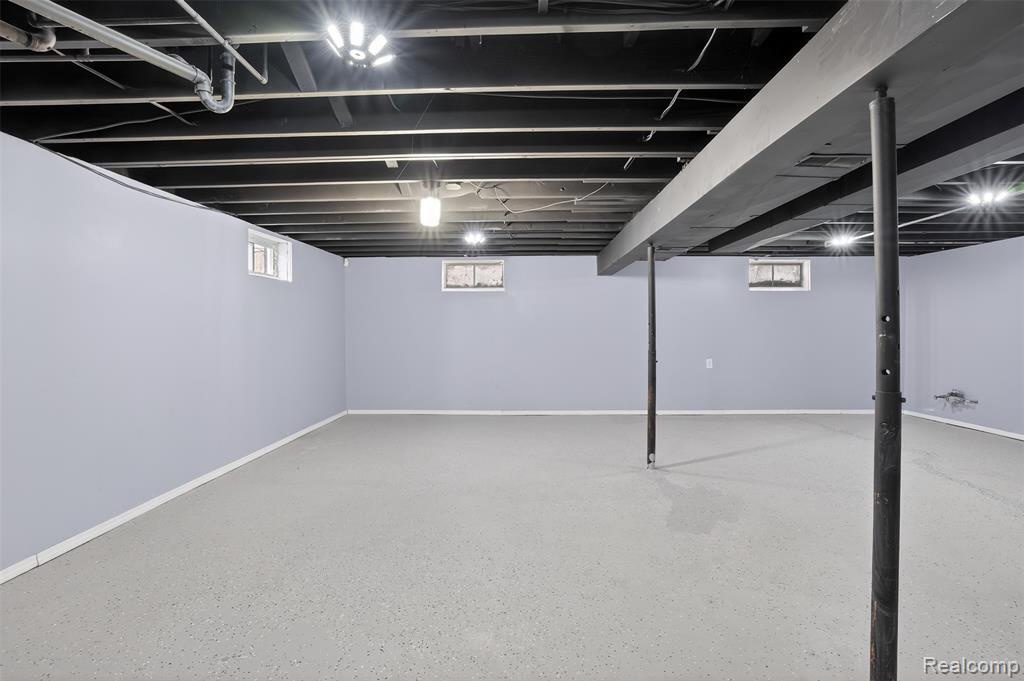 805 Birch Street, Saginaw, MI 48601 — Photo 29