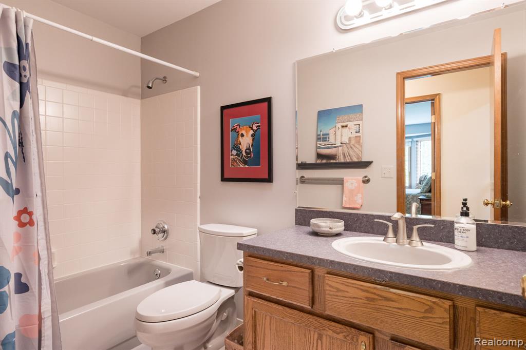 6821 Carriage Creek Drive, Washington, MI — Photo 17