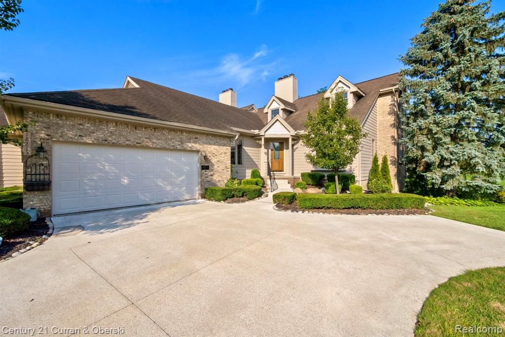 18215 Blue Heron Drive W, Northville, MI 48168 — Photo 3