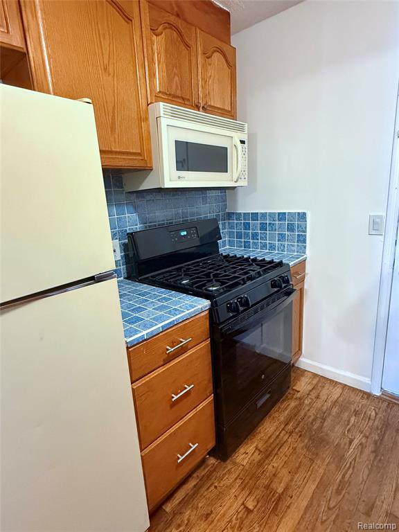 738 W Atherton Road, Flint, MI 48507 — Photo 10