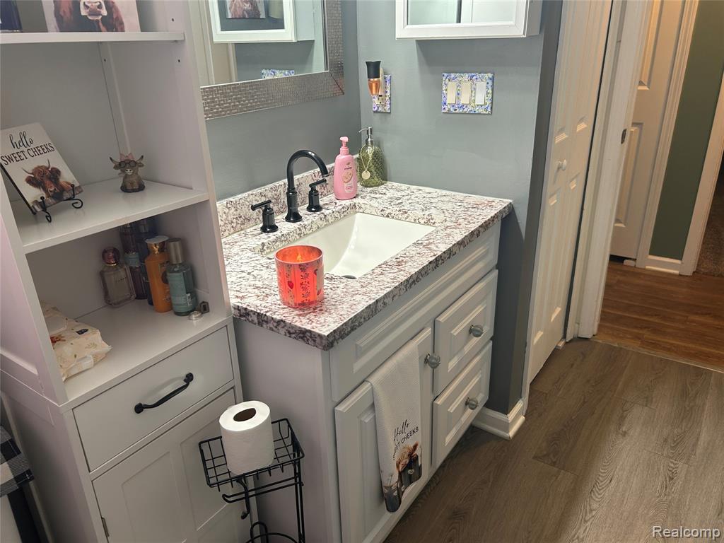 10150 Sharp Road, Swartz Creek, MI 48473 — Photo 20