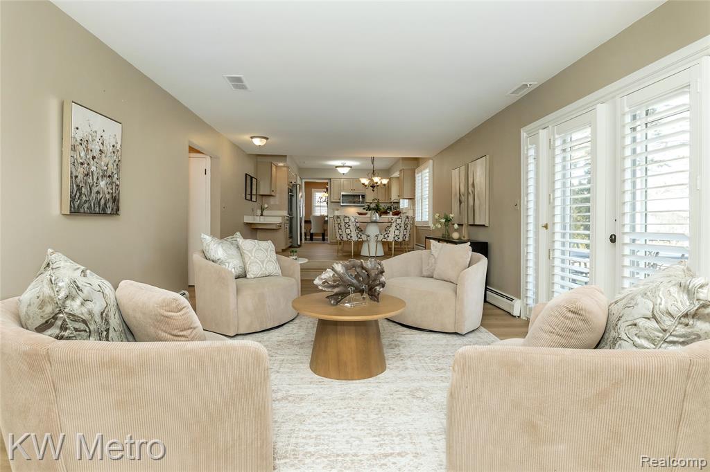 5897 Sutters Lane, Bloomfield Hills, MI 48301 — Photo 22