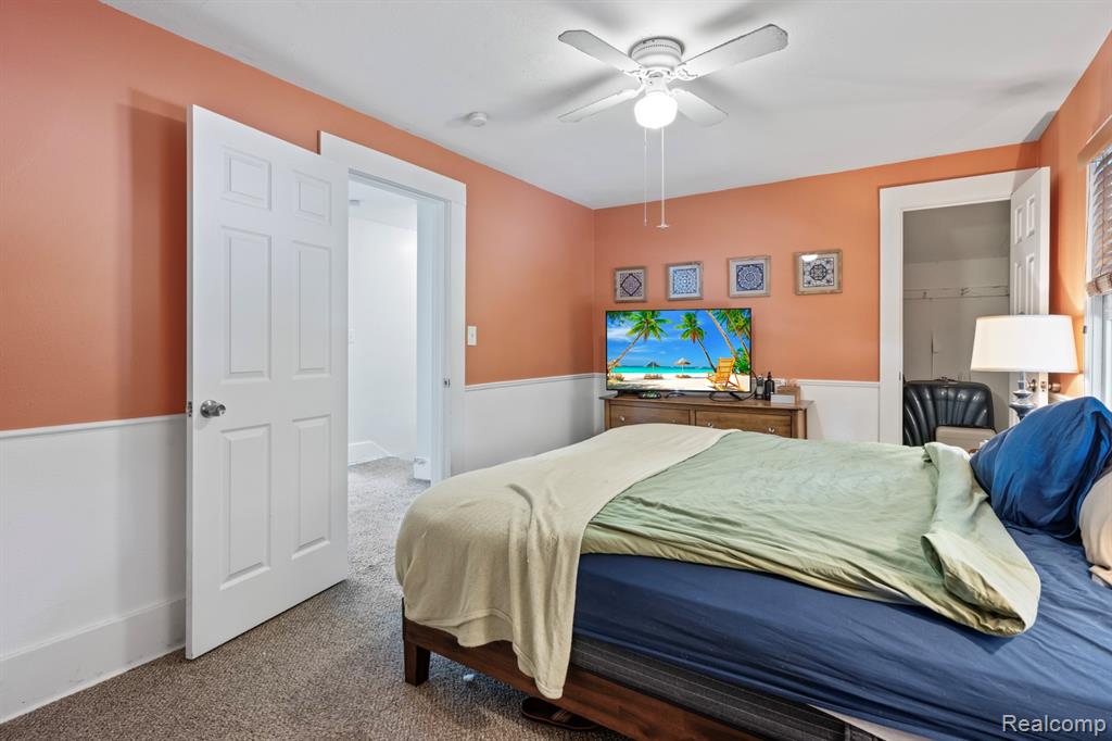 819 N Ball Street, Owosso, MI 48867 — Photo 40