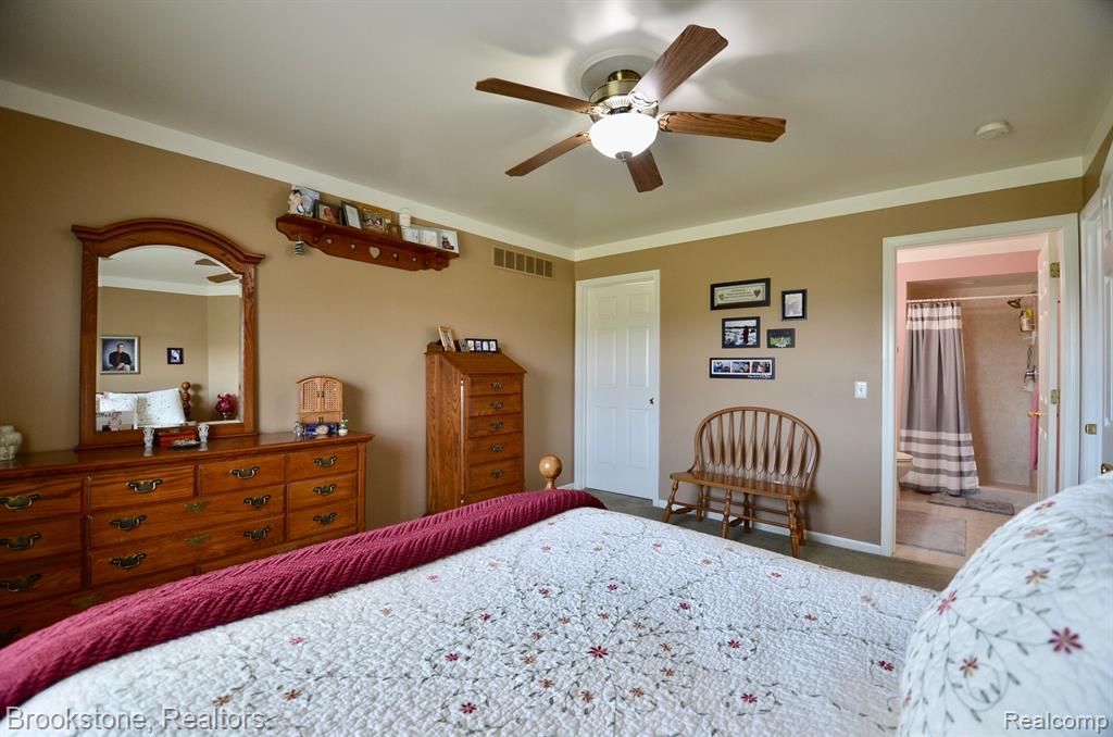 6854 WILDCAT Road, Grant, MI 48032 — Photo 35