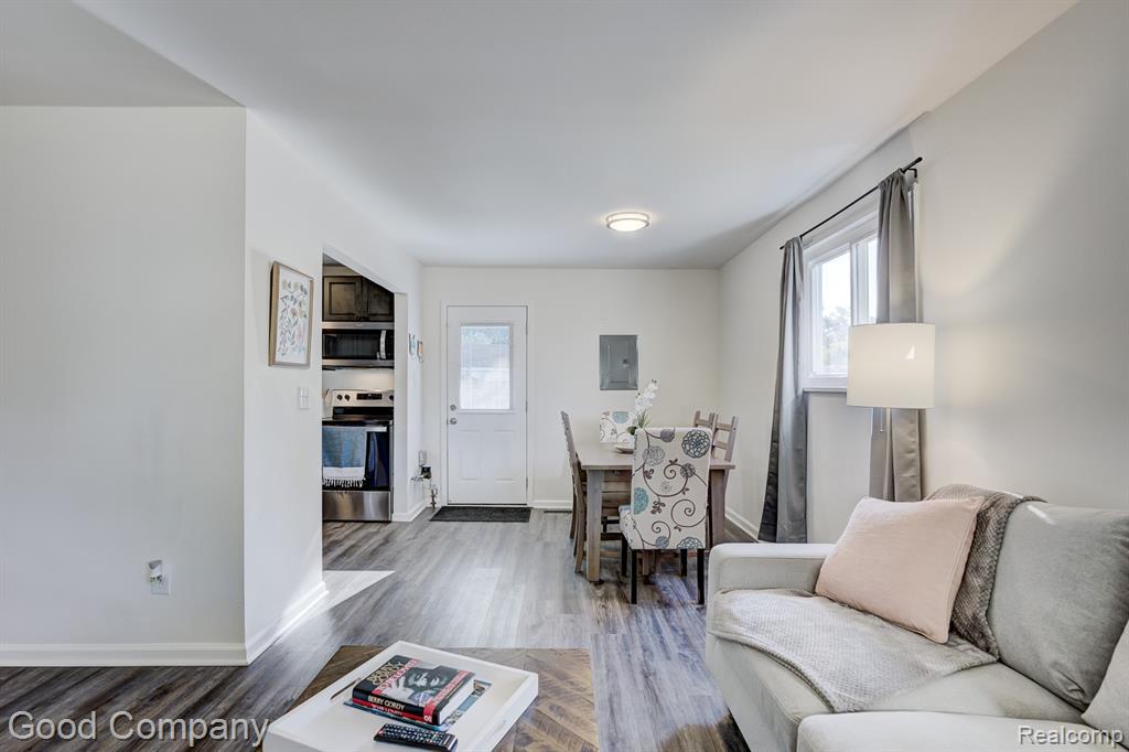 21900 Eastwood Street, Oak Park, MI 48237 — Photo 6