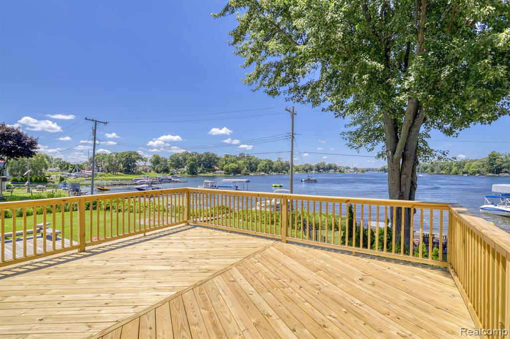 1794 S HUGHES Road, Brighton, MI 48114 — Photo 38