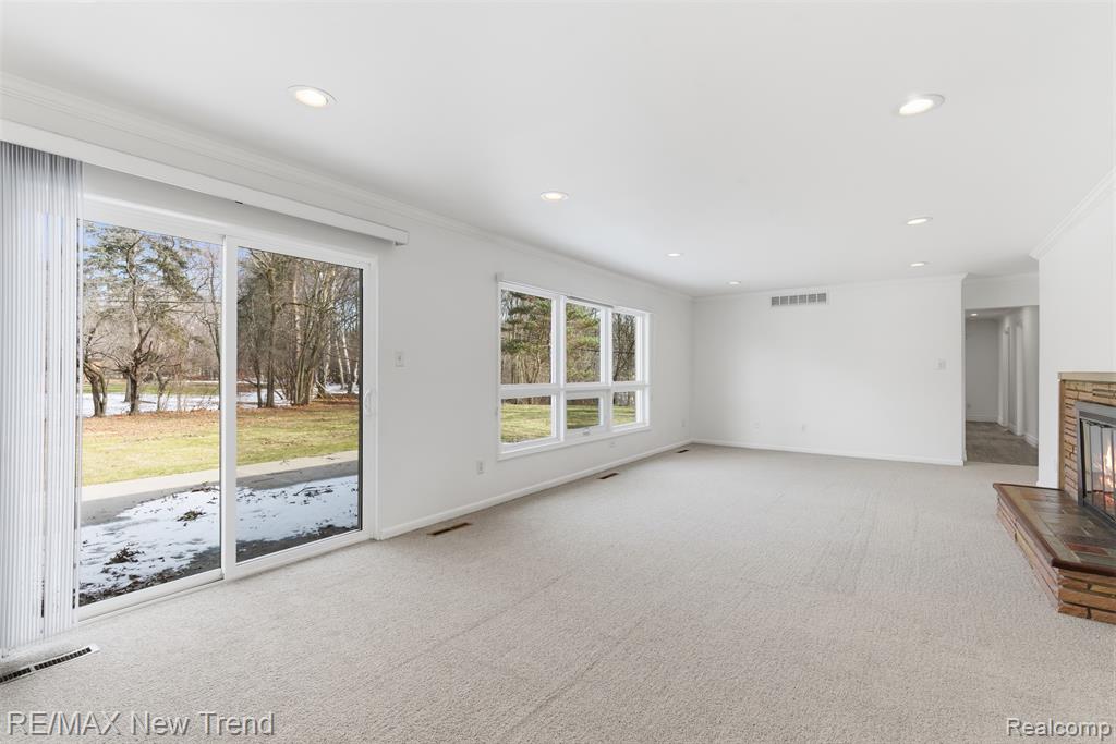 1043 Westview Road, Bloomfield Hills, MI 48304 — Photo 13
