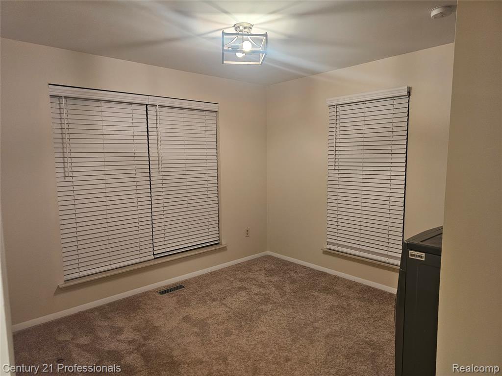40705 Newport Drive, Plymouth, MI 48170 — Photo 13