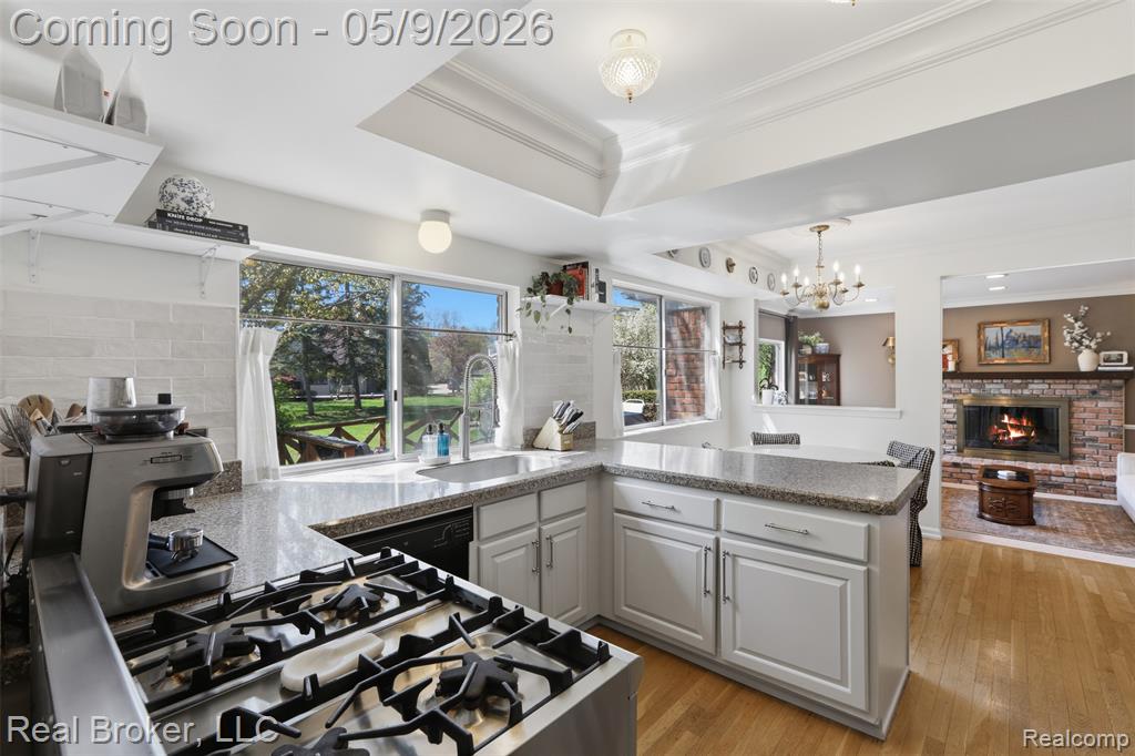5037 Bantry Drive, West Bloomfield, MI — Photo 13