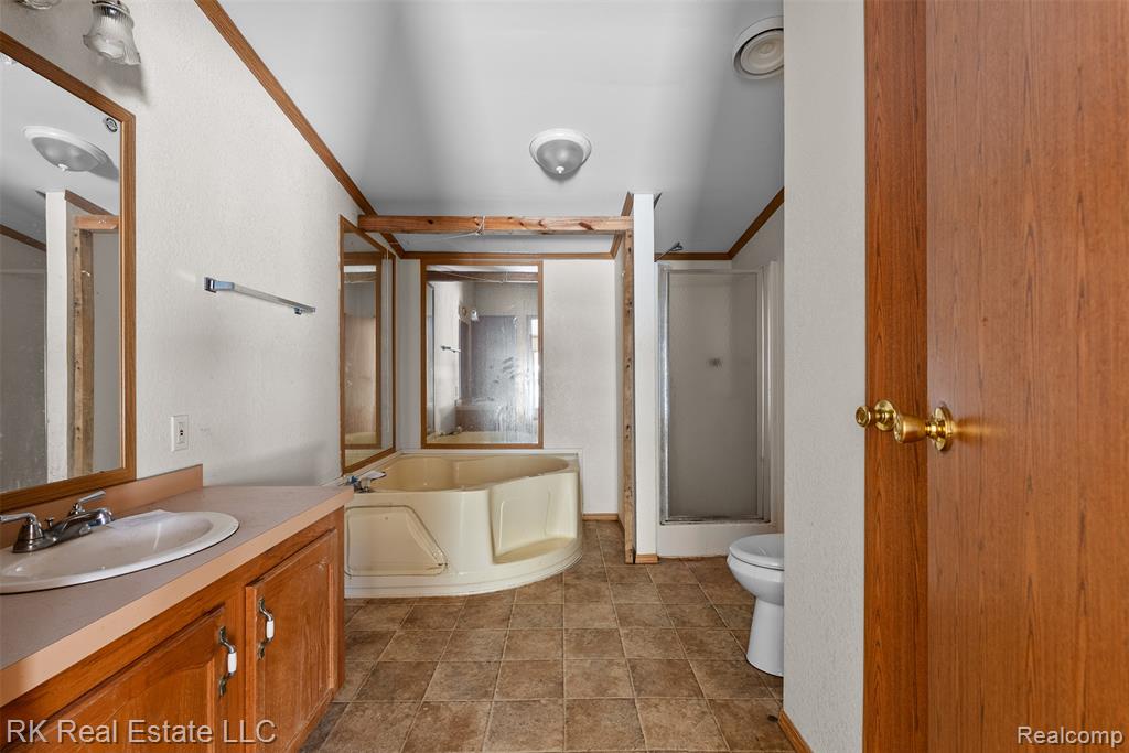 8237 Lambs Road, Wales, MI, 00000