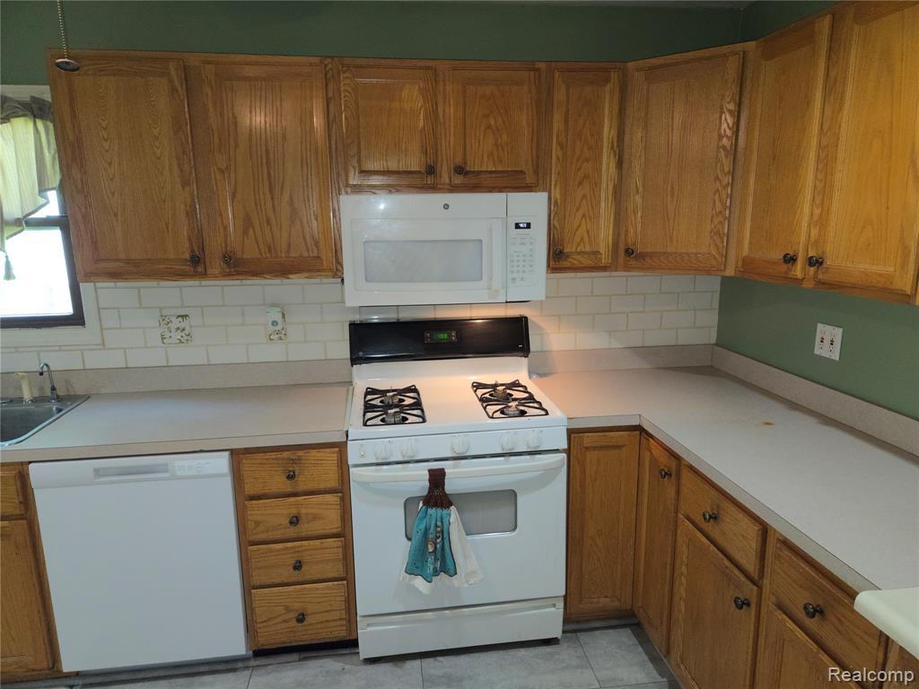 5924 N Karle Street, Westland, MI — Photo 13
