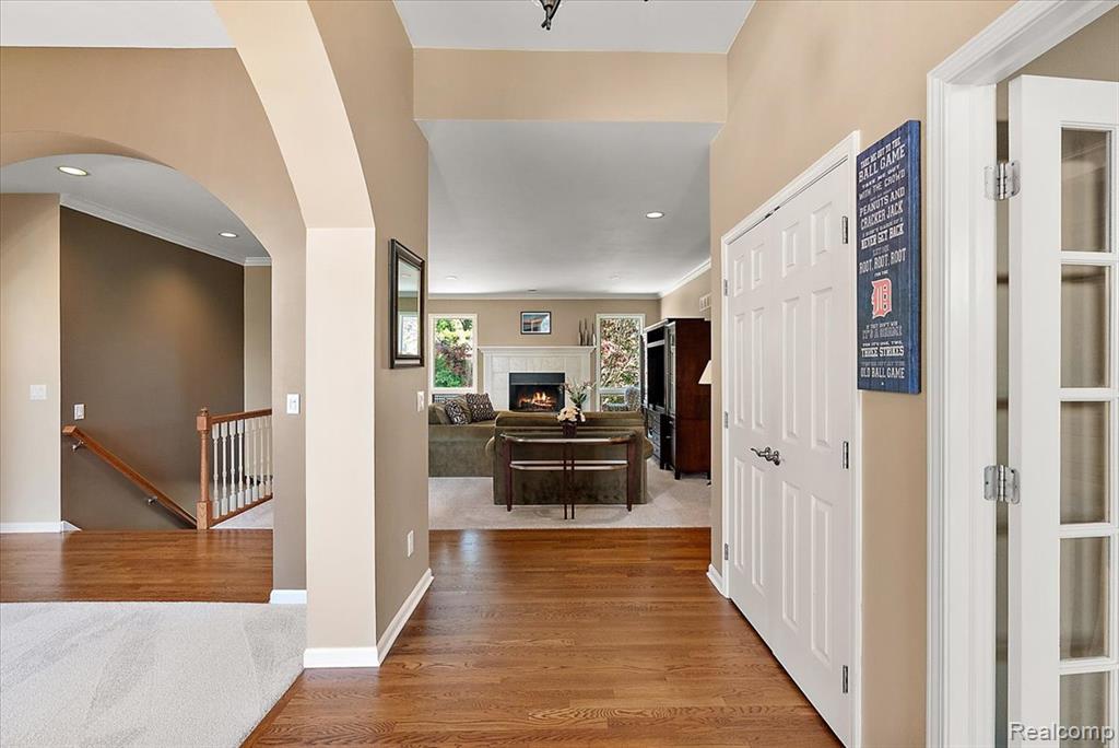 8533 Glen View Drive, Howell, MI 48843 — Photo 5