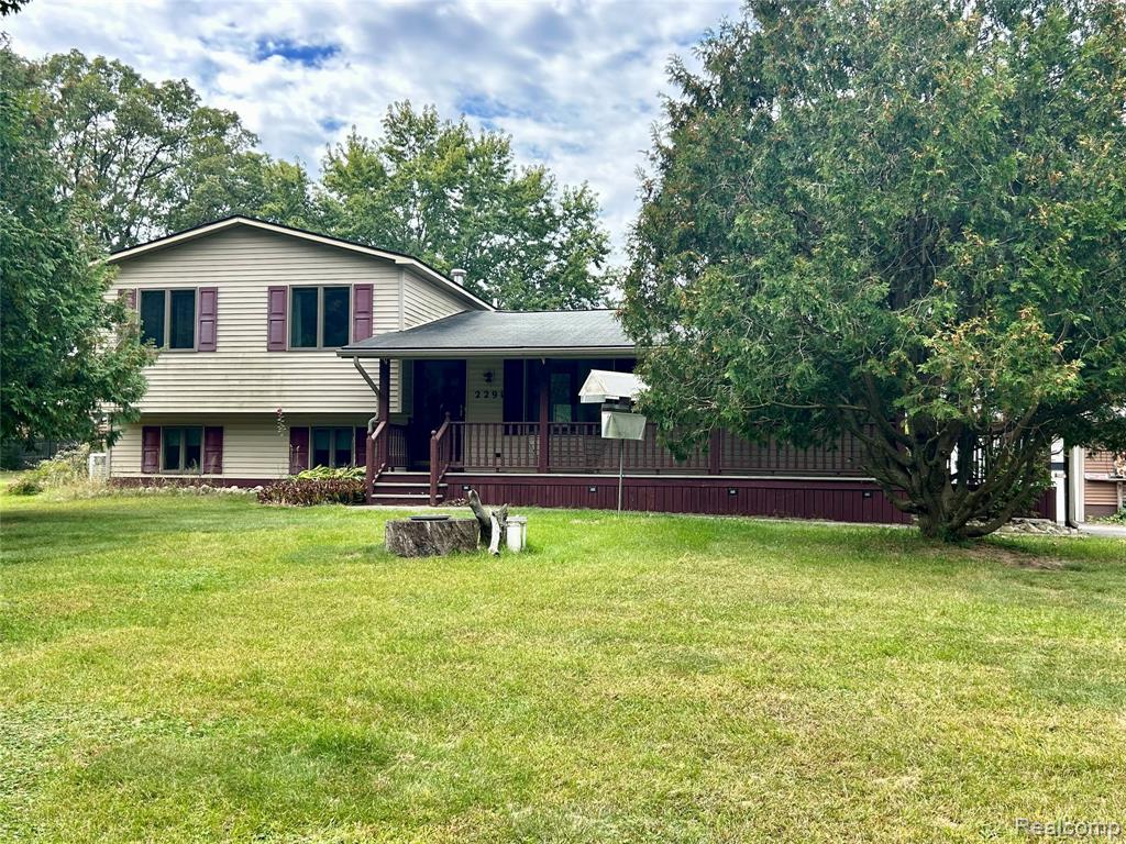2291 Tomahawk Drive, Lapeer, MI 48446 — Photo 35