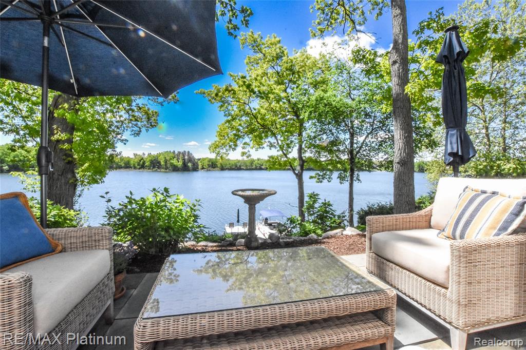 841 HURLEY Drive, Howell, MI 48843 — Photo 18