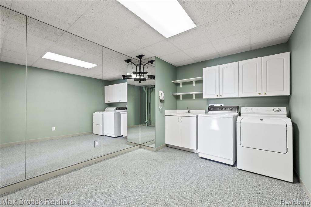 1832 Long Lake Shore Drive, Bloomfield Hills, MI 48302 — Photo 72