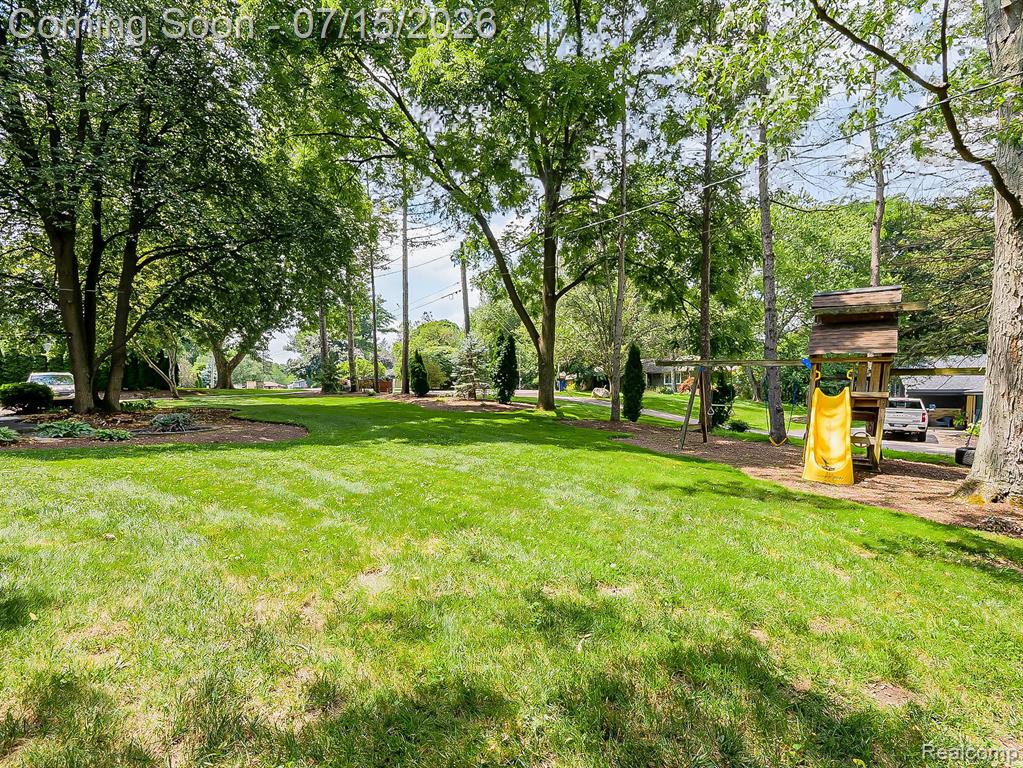 6730 Meadowlake Road, Bloomfield Hills, MI 48301 — Photo 53