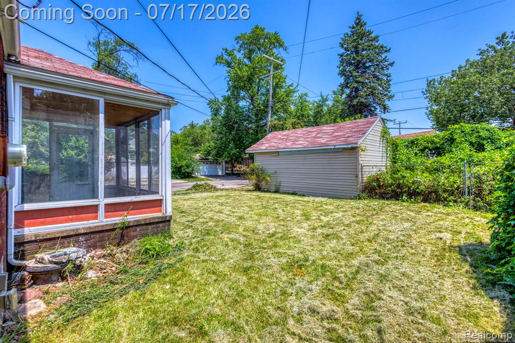 8360 FREDA Street, Detroit, MI 48204 — Photo 32