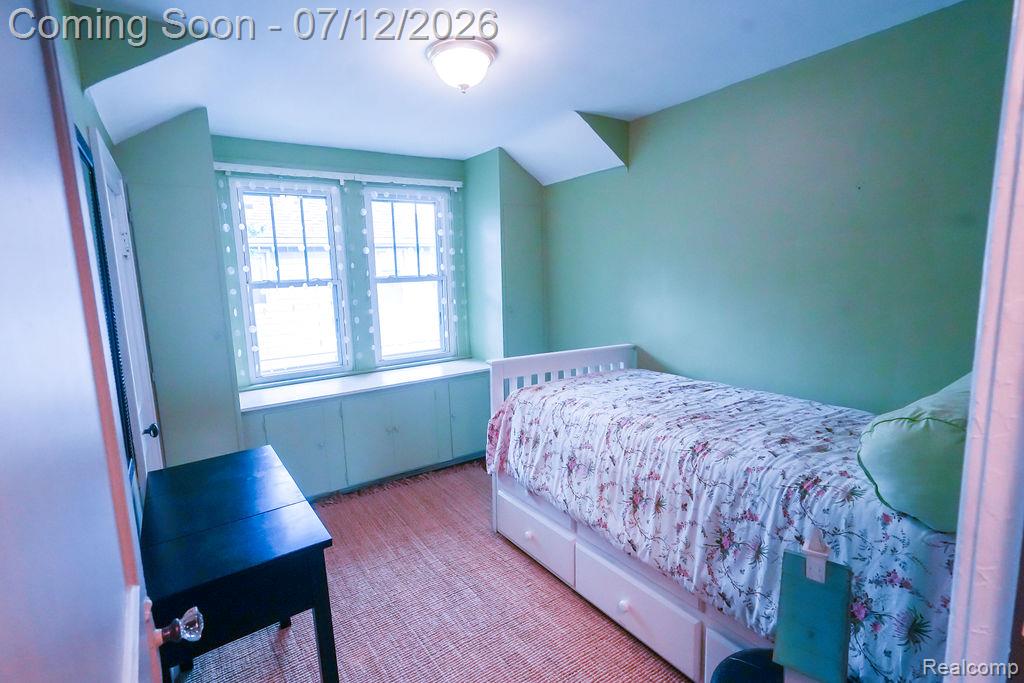 545 Eureka Road, Wyandotte, MI 48192 — Photo 38
