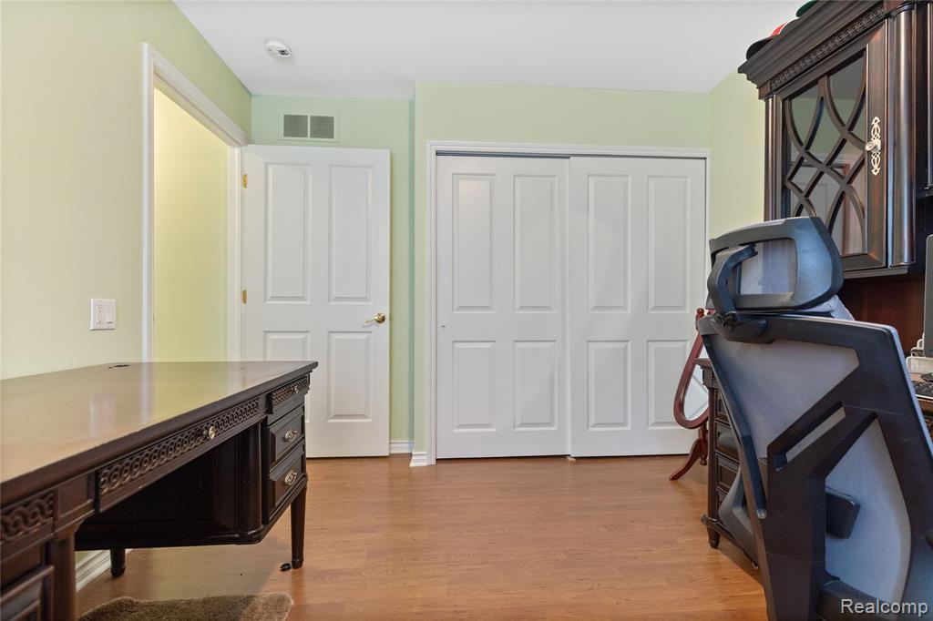 39562 Macomber Street, Harrison Township, MI — Photo 18