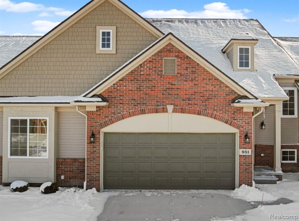 638 E E Fulton Street UNIT C2, Grand Rapids, MI, 49503