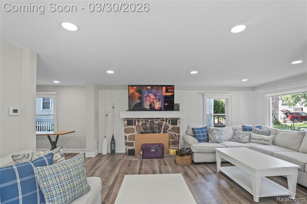 3051 Elmwood Drive, Fort Gratiot, MI 48059 — Photo 8
