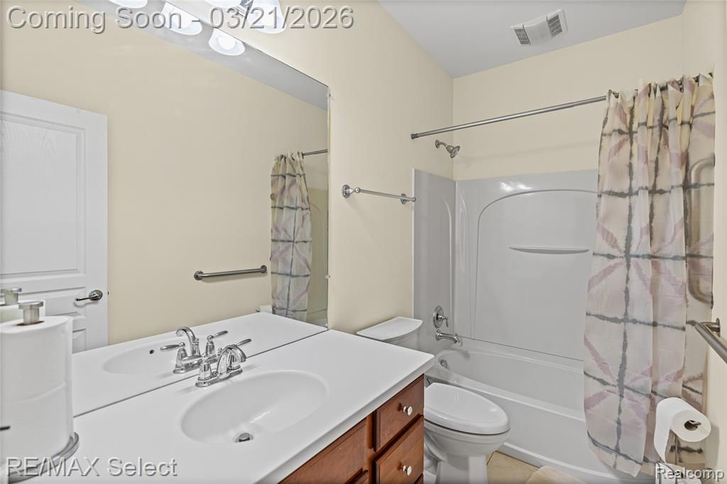 6270 Merion Lane, Grand Blanc, MI 48439 — Photo 31