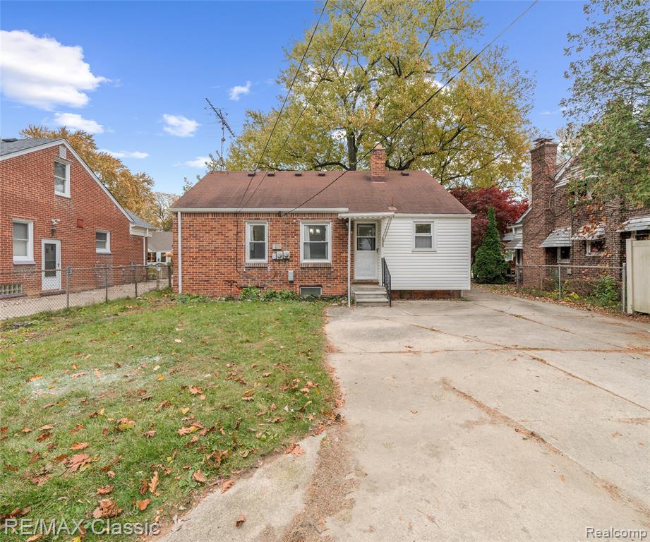 9951 Berwyn, Redford, MI 48239 — Photo 35