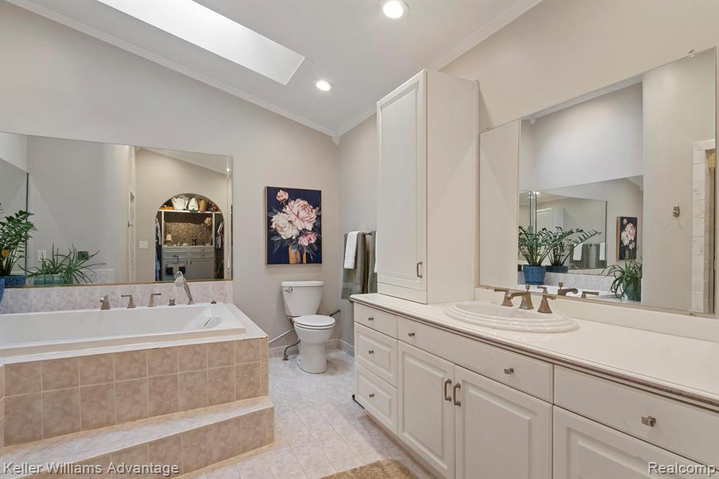 45735 SHEFFIELD Drive, Novi, MI — Photo 27
