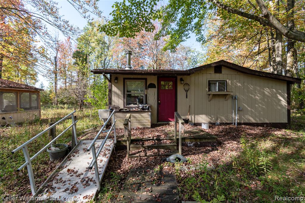 905 E M 61 Highway, Gladwin, MI 48624 — Photo 11