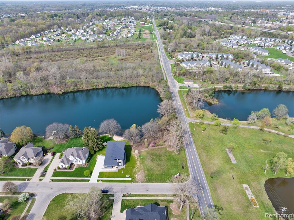 2745 Maritime Drive, Lansing, MI 48911 — Photo 19