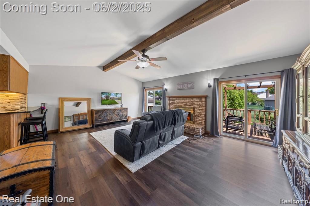 40252 Kraft Drive, Sterling Heights, MI 48310 — Photo 12