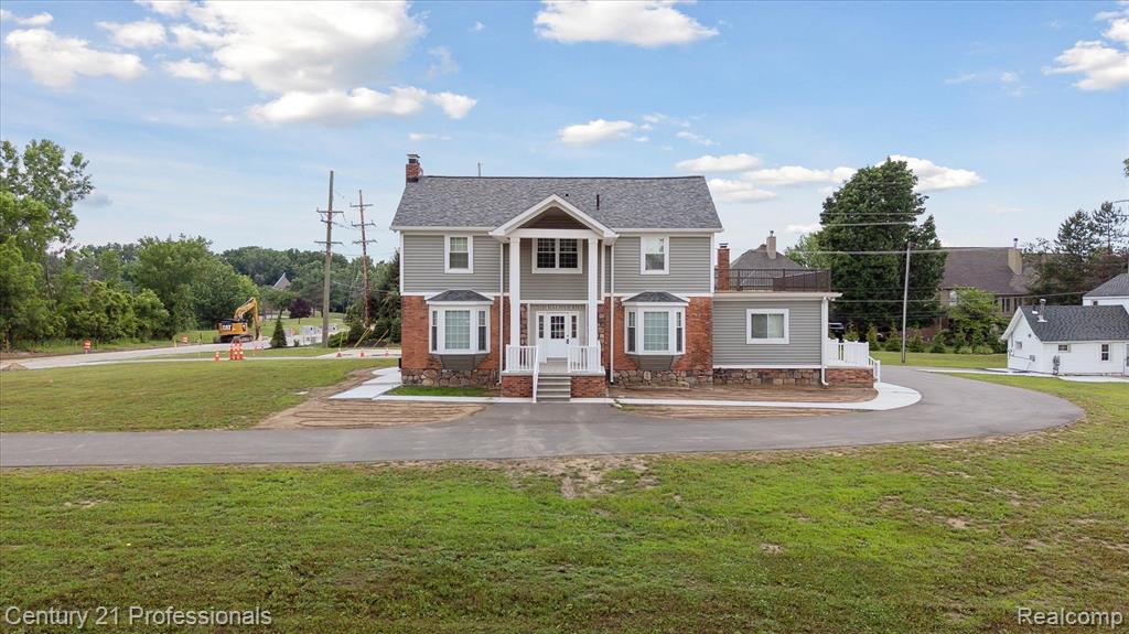 21120 Halsted Road, Farmington Hills, MI 48167 — Photo 54