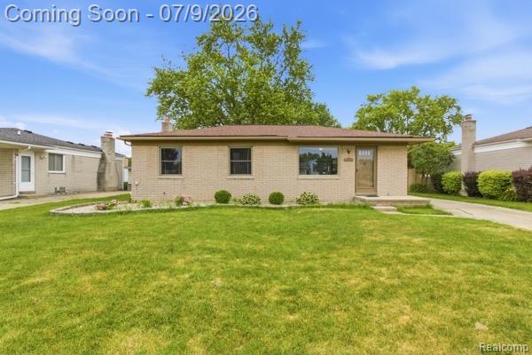 4950 Windham Drive, Sterling Heights, MI 48310 — front exterior
