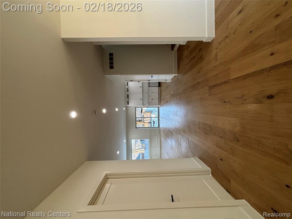 10024 Borgman Avenue, Huntington Woods, MI — Photo 3