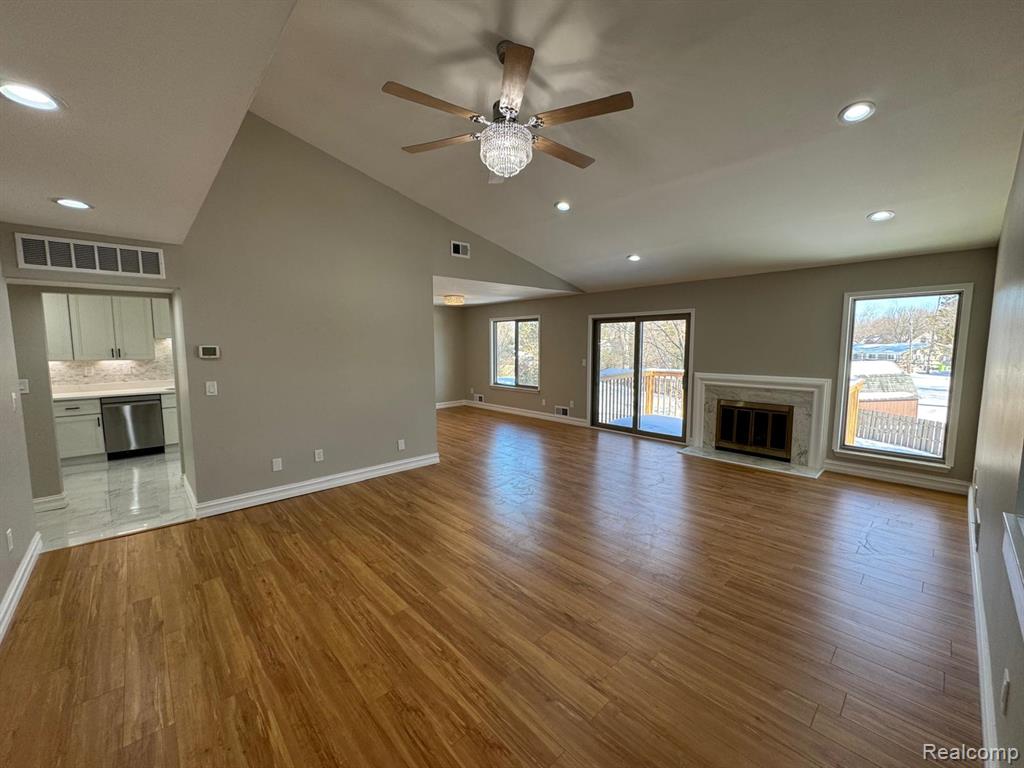 7490 S Brynmawr Court, West Bloomfield, MI — Photo 6