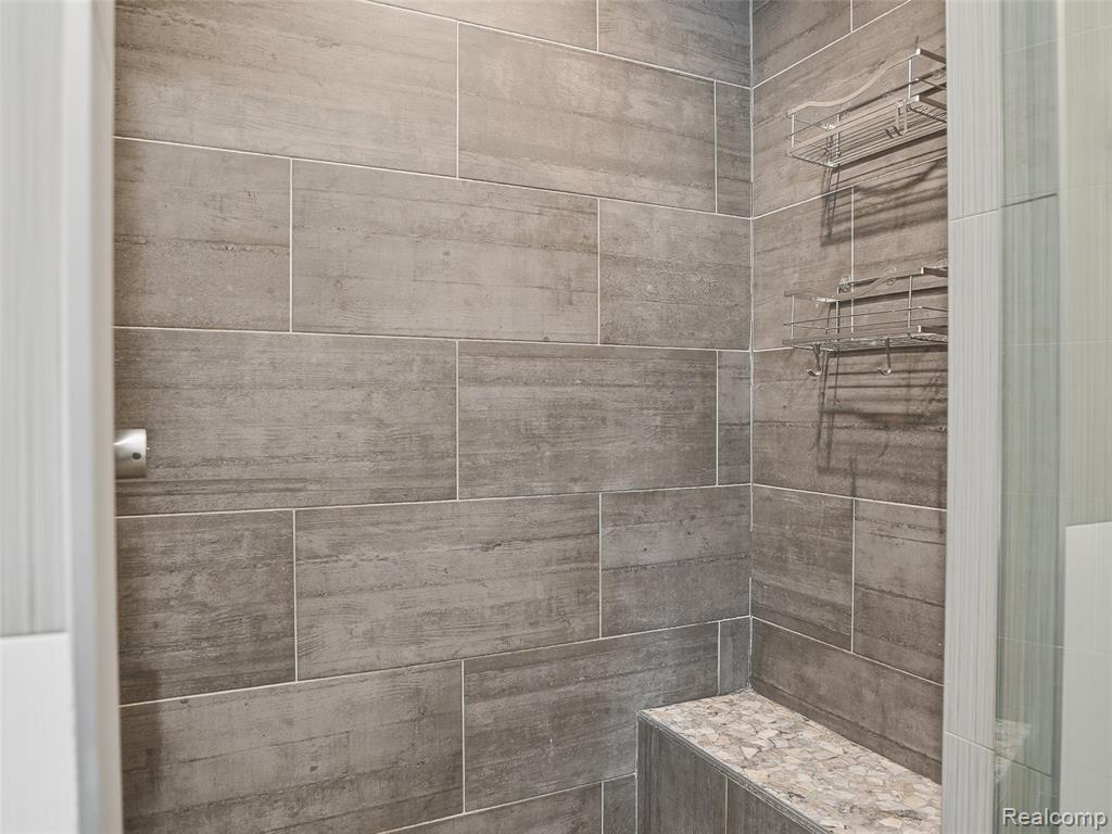 58106 Delmar, Washington, MI — Photo 21