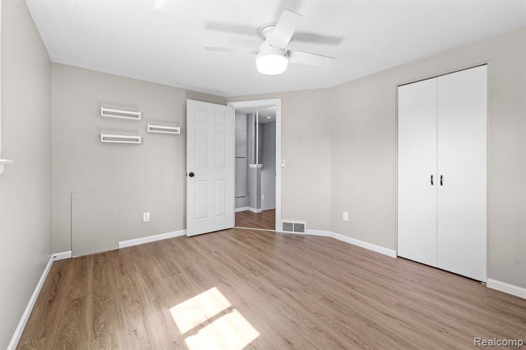 4607 Meigs Avenue, Waterford, MI 48329 — Photo 12