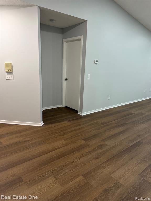 6540 Ridgefield Circle #201 Circle, West Bloomfield, MI — Photo 16