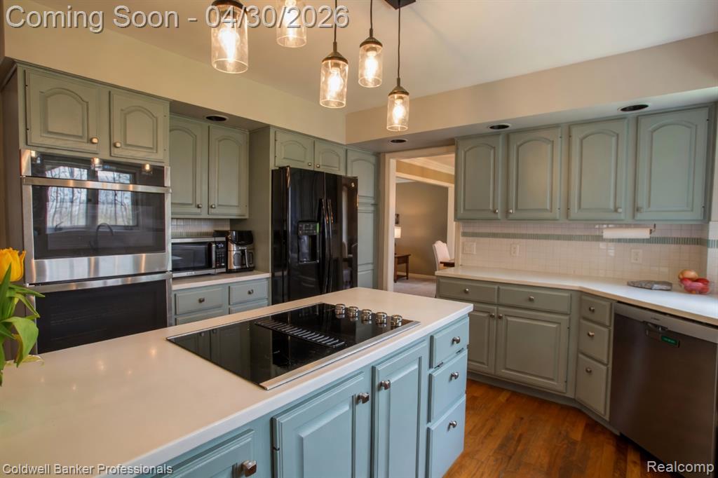 1345 Kings Pointe Road, Grand Blanc, MI 48439 — Photo 34