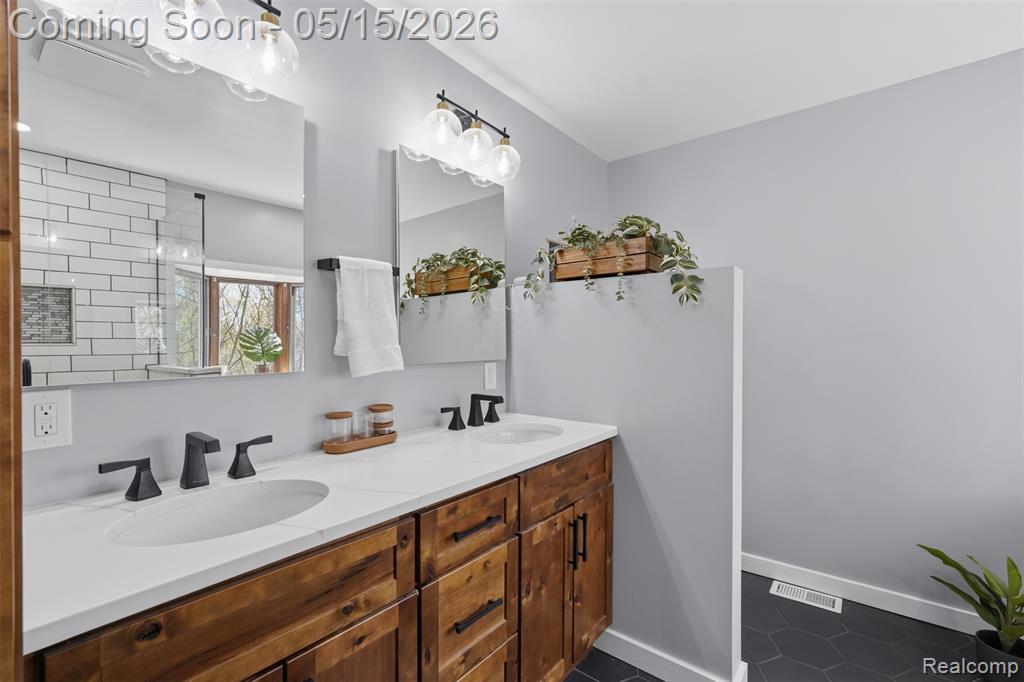 784 Maury Place, Howell, MI 48843 — Photo 19