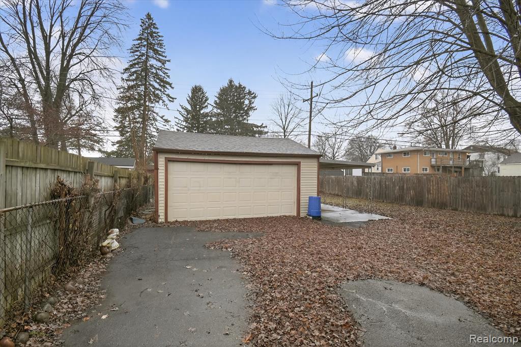 435 E Grand Boulevard, Ypsilanti, MI 48198 — Photo 28