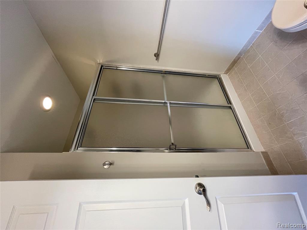 1852 Flagstone Circle, Rochester, MI 48307 — Photo 13