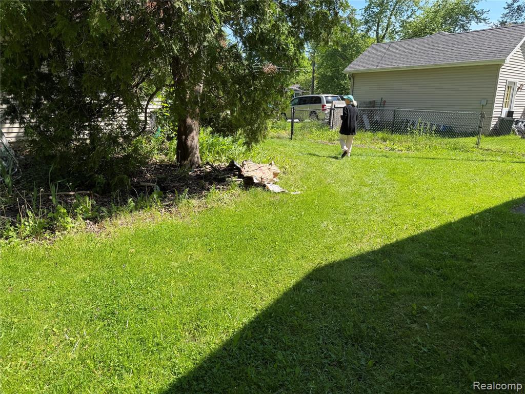 455 6th Street, Marysville, MI 48040 — Photo 22