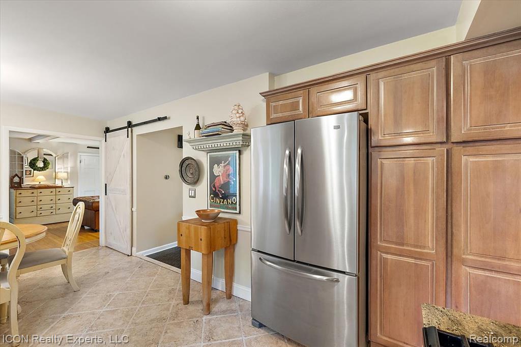 746 Birch Tree Lane, Rochester Hills, MI 48306 — Photo 26