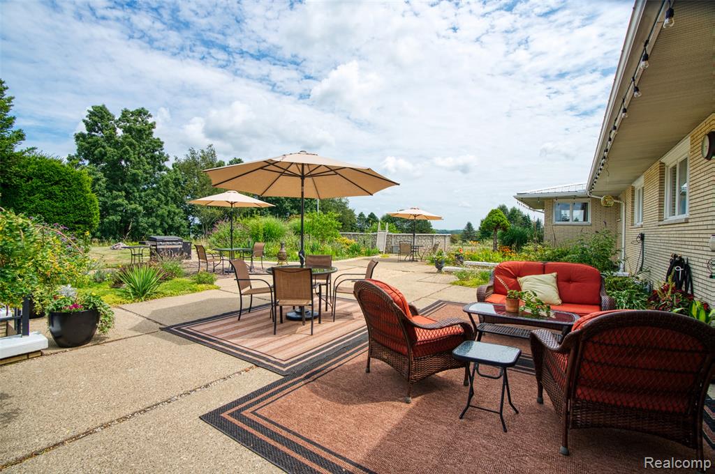 18999 Weller Road, Gregory, MI 48137 — Photo 41